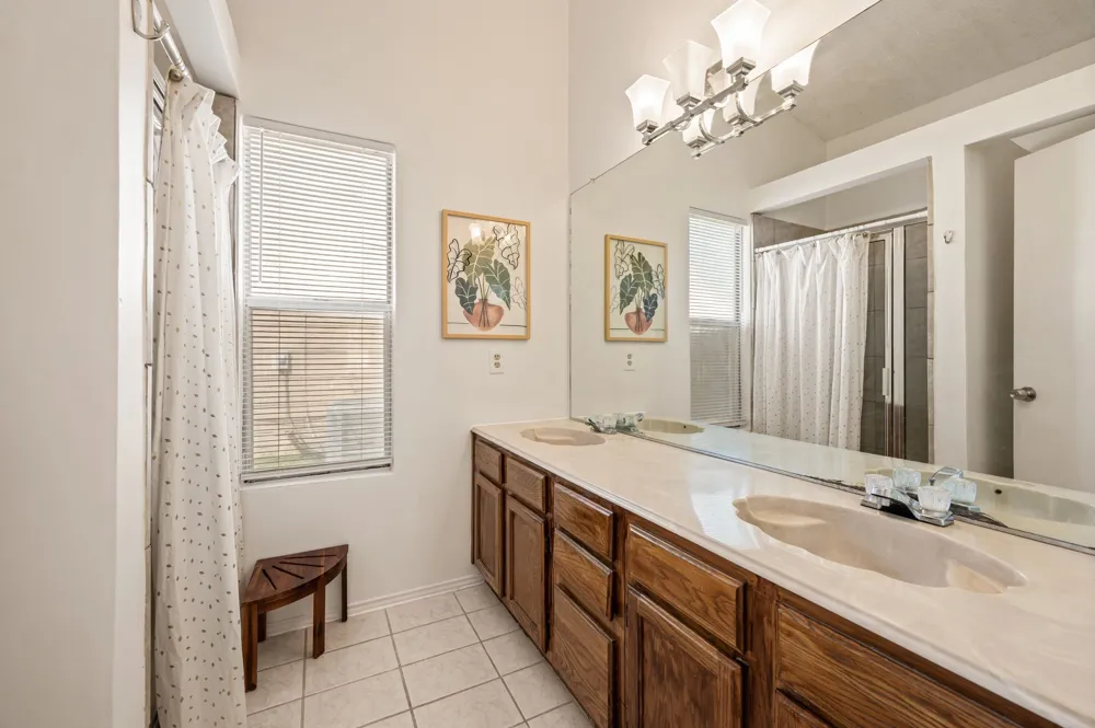 3908 River Birch Road Fort Worth, TX 76137