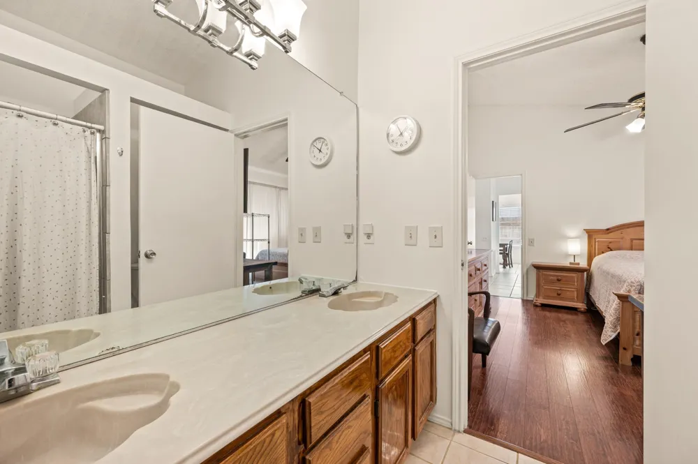 3908 River Birch Road Fort Worth, TX 76137
