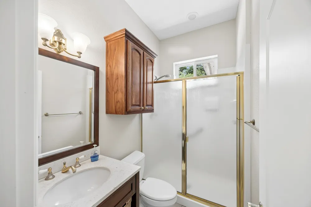 939 Garnet Cove Oak Point, TX 75068