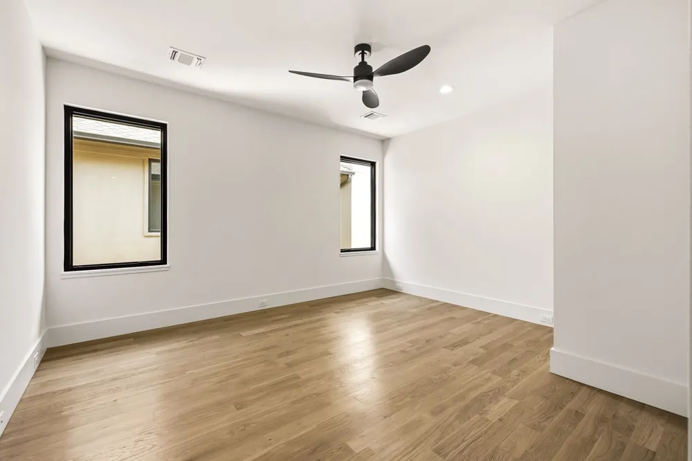 7714 Morton Street Dallas, TX 75209