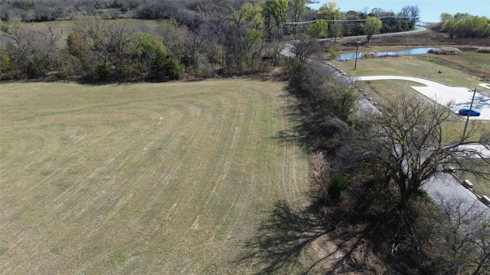2800 E Lake Drive Weatherford, TX 76087