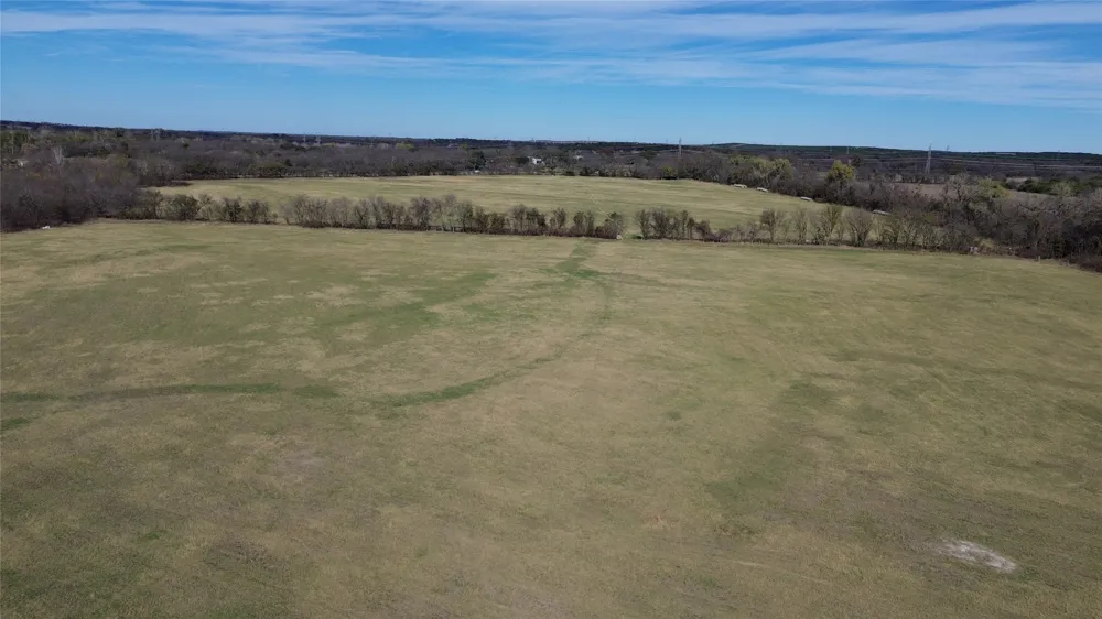 2800 E Lake Drive Weatherford, TX 76087