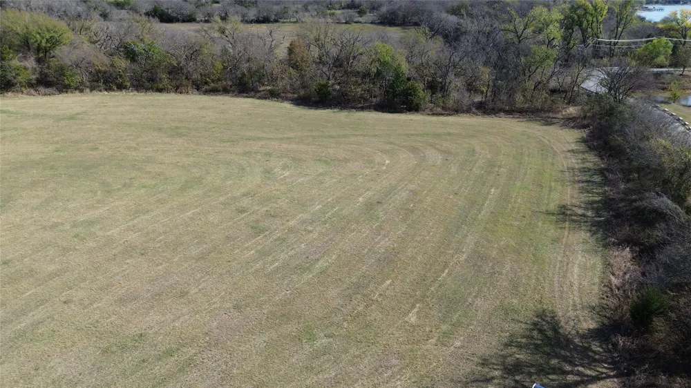 2800 E Lake Drive Weatherford, TX 76087