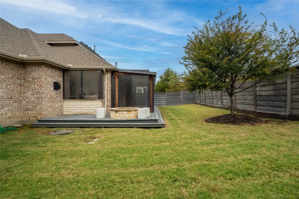 845 Fireside Drive Little Elm, TX 76227