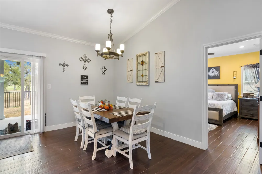 141 Eagle Point Cove Kingsland, TX 78639