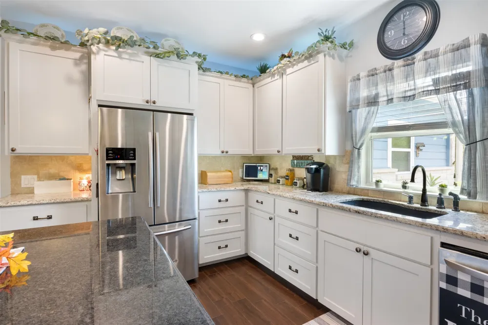 141 Eagle Point Cove Kingsland, TX 78639