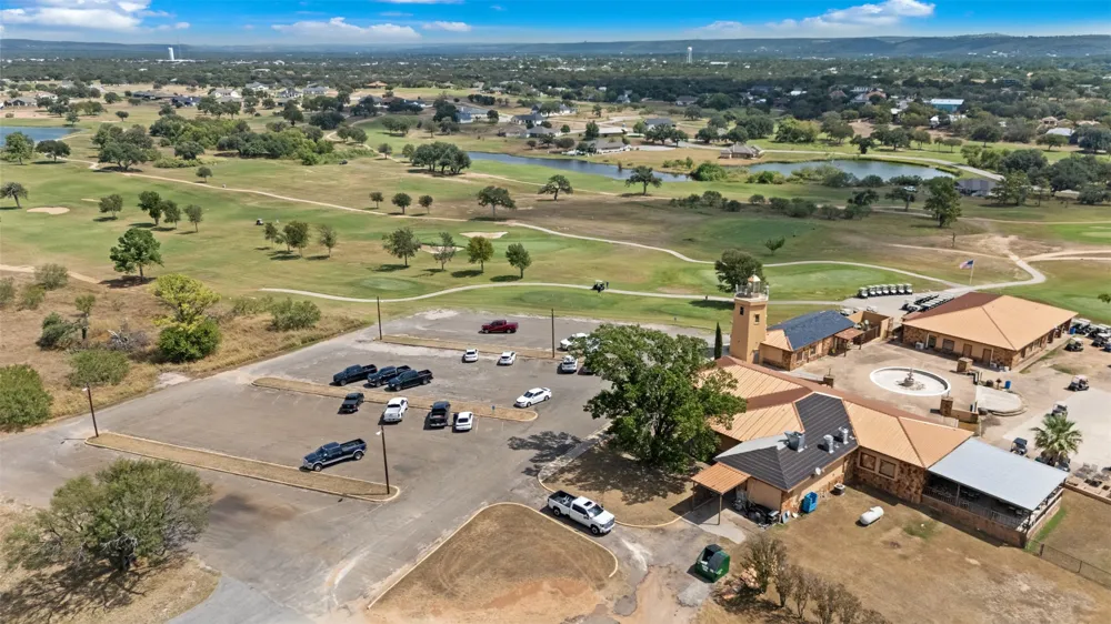 141 Eagle Point Cove Kingsland, TX 78639