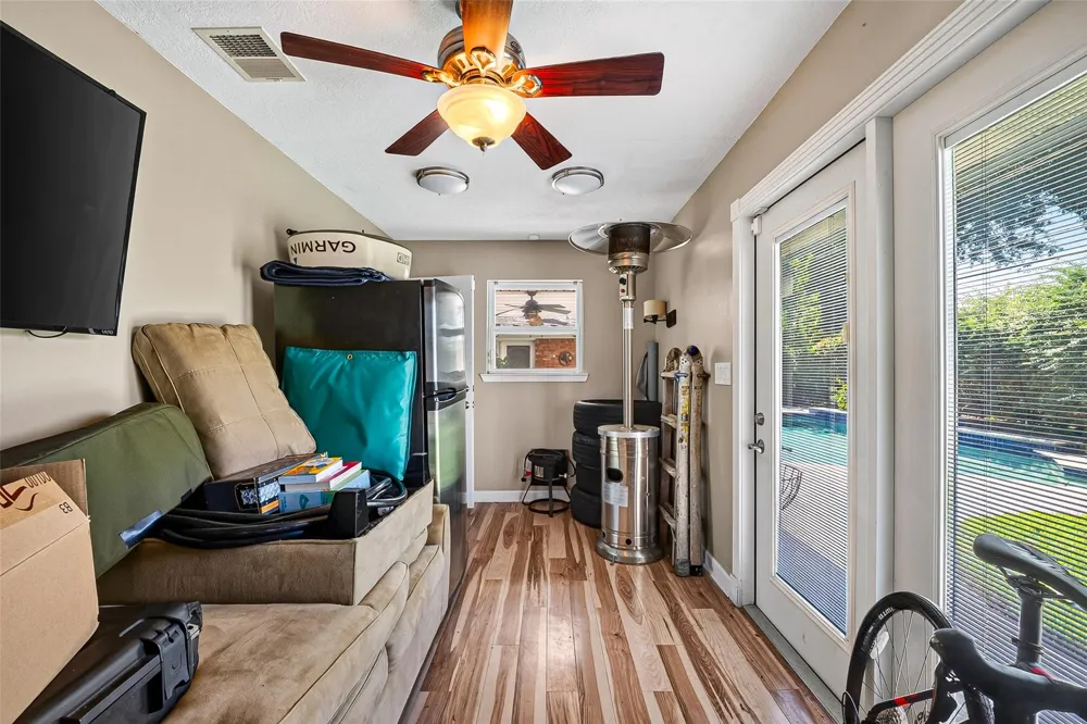 2406 Tannehill Drive Houston, TX 77008