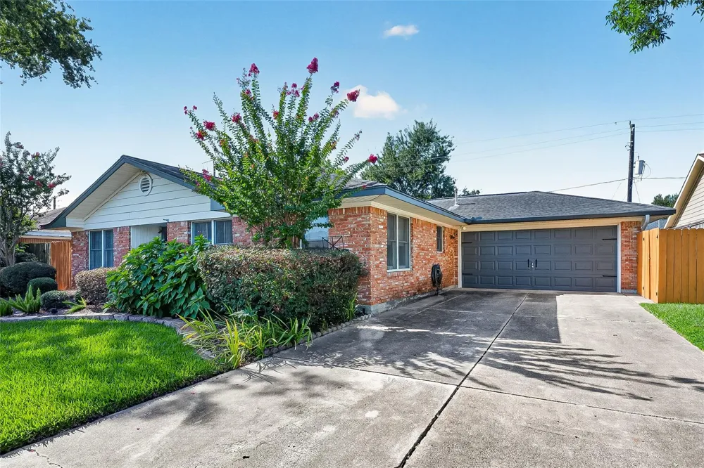 2406 Tannehill Drive Houston, TX 77008