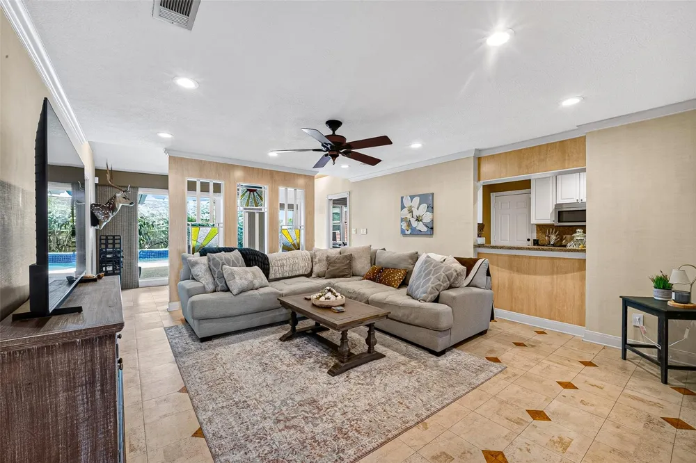 2406 Tannehill Drive Houston, TX 77008