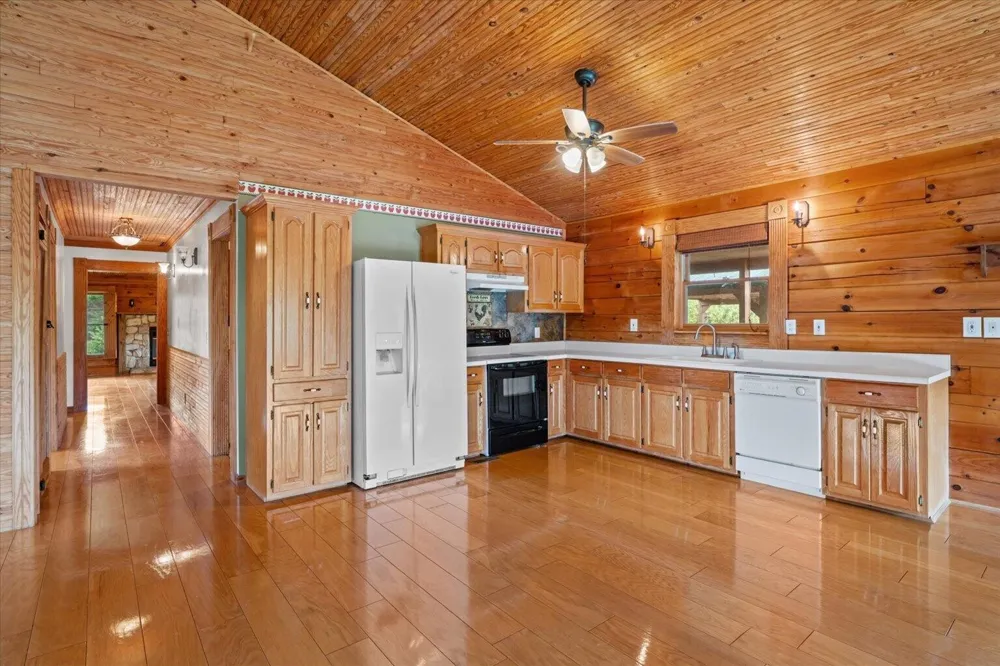 315 Woody Road NW Adairsville, GA 30103