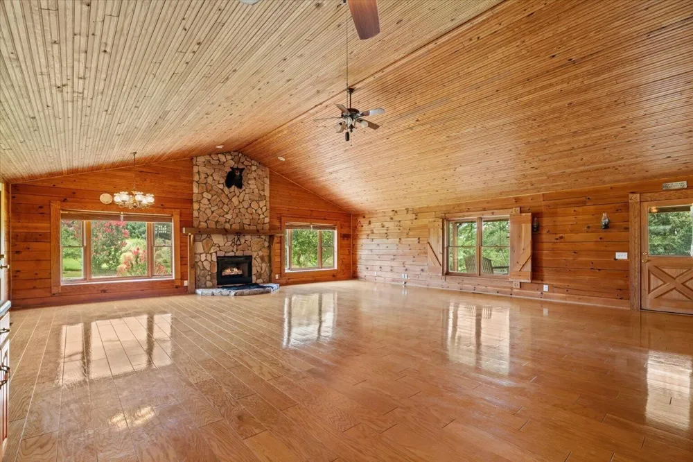 315 Woody Road NW Adairsville, GA 30103