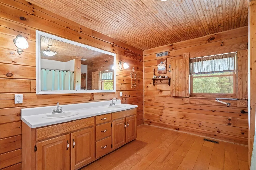 315 Woody Road NW Adairsville, GA 30103