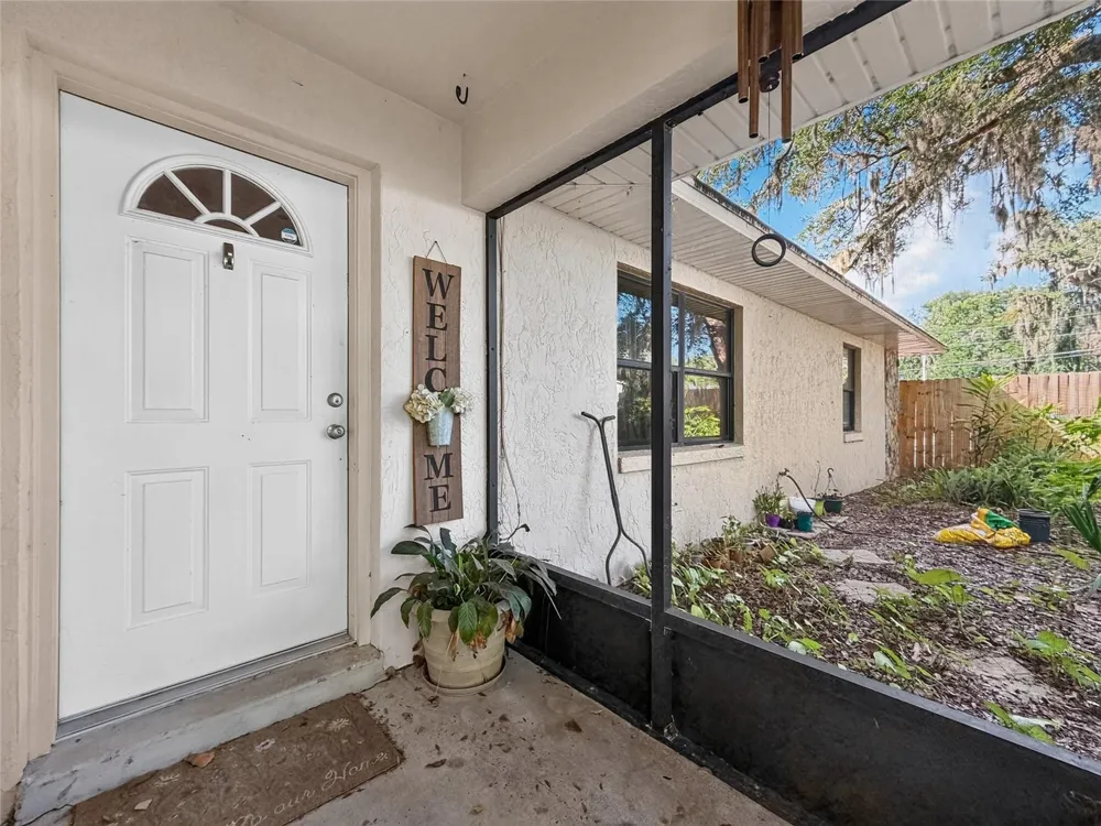 11025 SE 132ND PLACE Ocklawaha, FL 32179