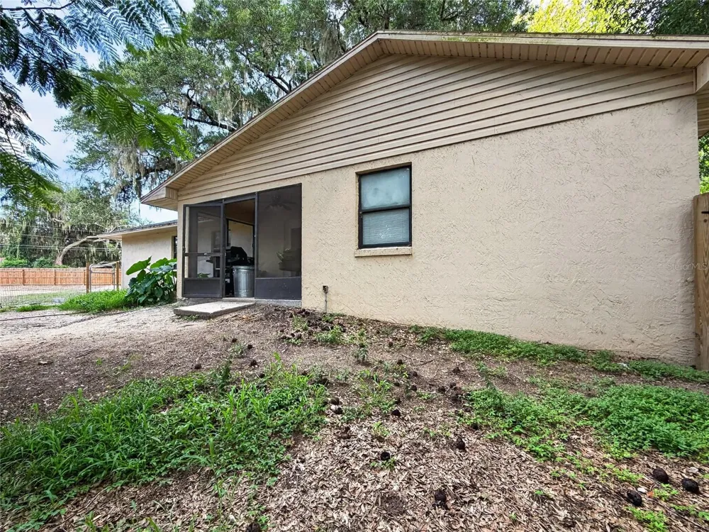 11025 SE 132ND PLACE Ocklawaha, FL 32179
