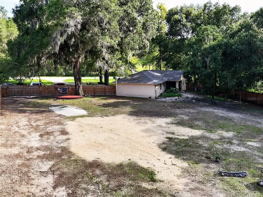 11025 SE 132ND PLACE Ocklawaha, FL 32179