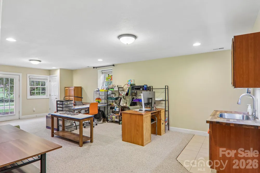 3311 Sandy Drive #1 Hendersonville, NC 28792