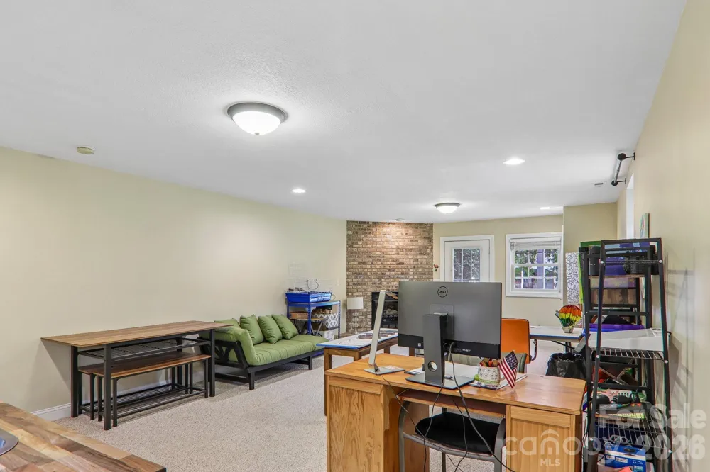 3311 Sandy Drive #1 Hendersonville, NC 28792
