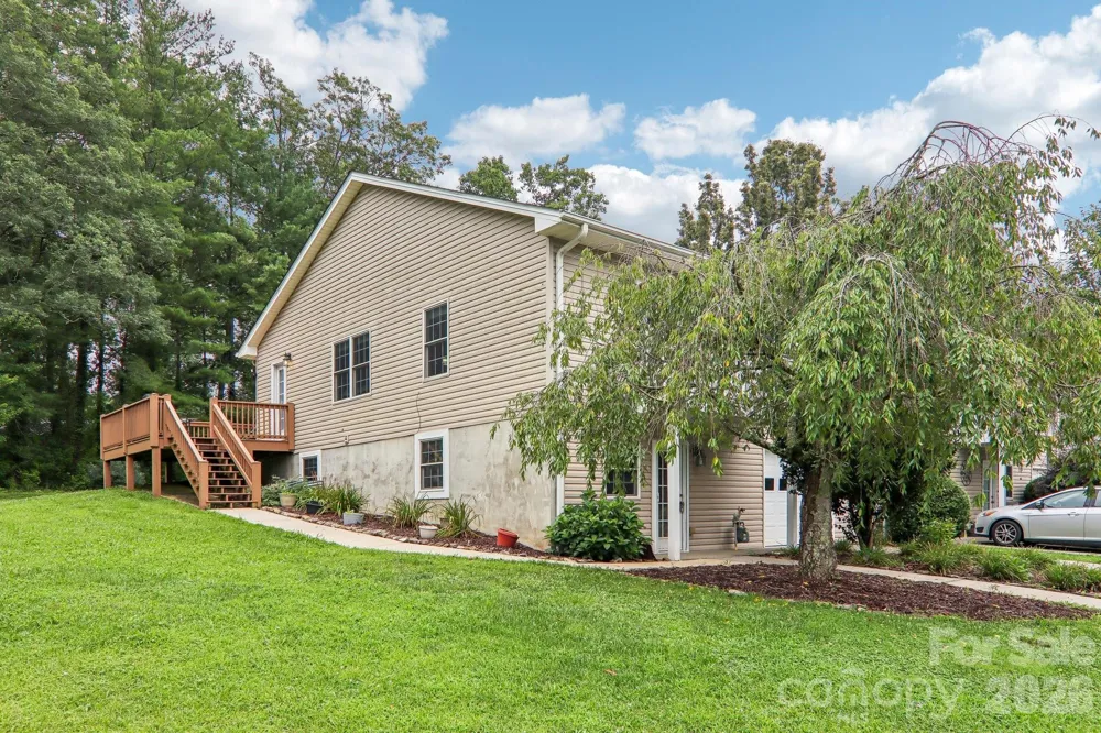 3311 Sandy Drive #1 Hendersonville, NC 28792