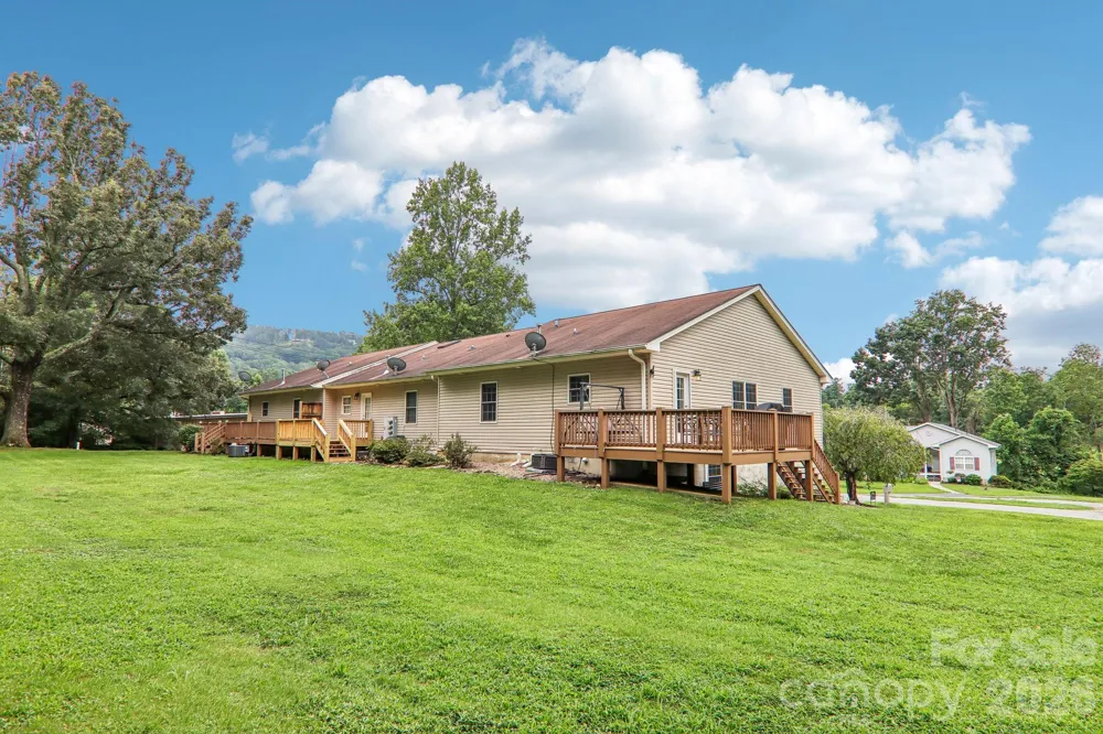 3311 Sandy Drive #1 Hendersonville, NC 28792