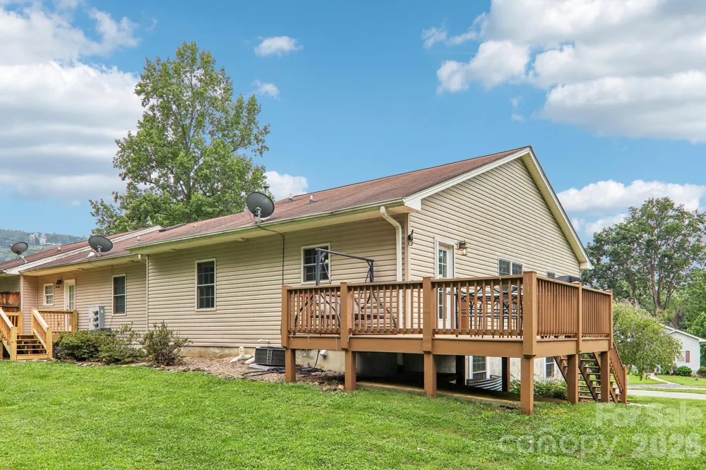 3311 Sandy Drive #1 Hendersonville, NC 28792