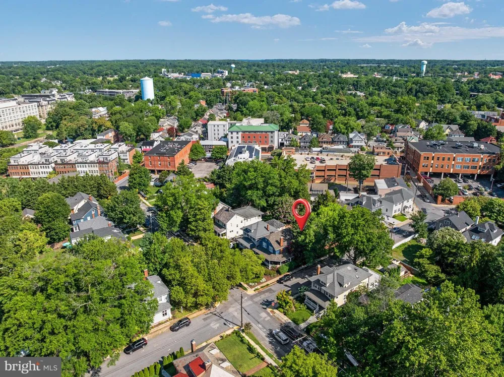 62 SOUTHGATE AVENUE Annapolis, MD 21401