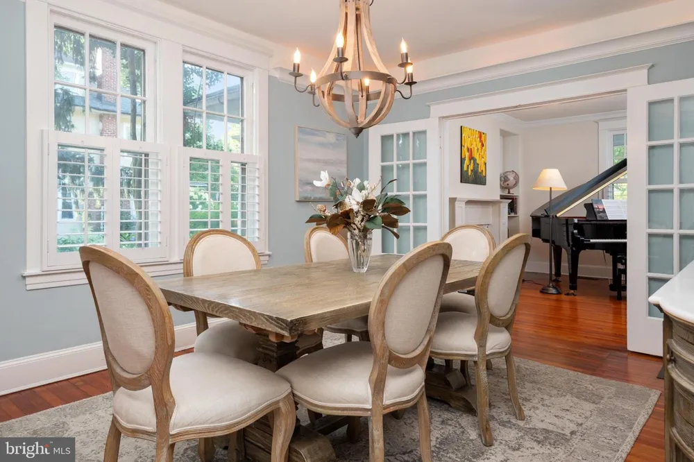 62 SOUTHGATE AVENUE Annapolis, MD 21401