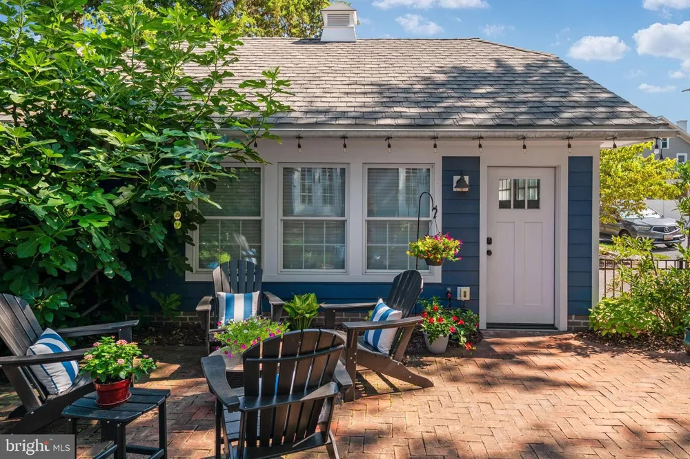 62 SOUTHGATE AVENUE Annapolis, MD 21401