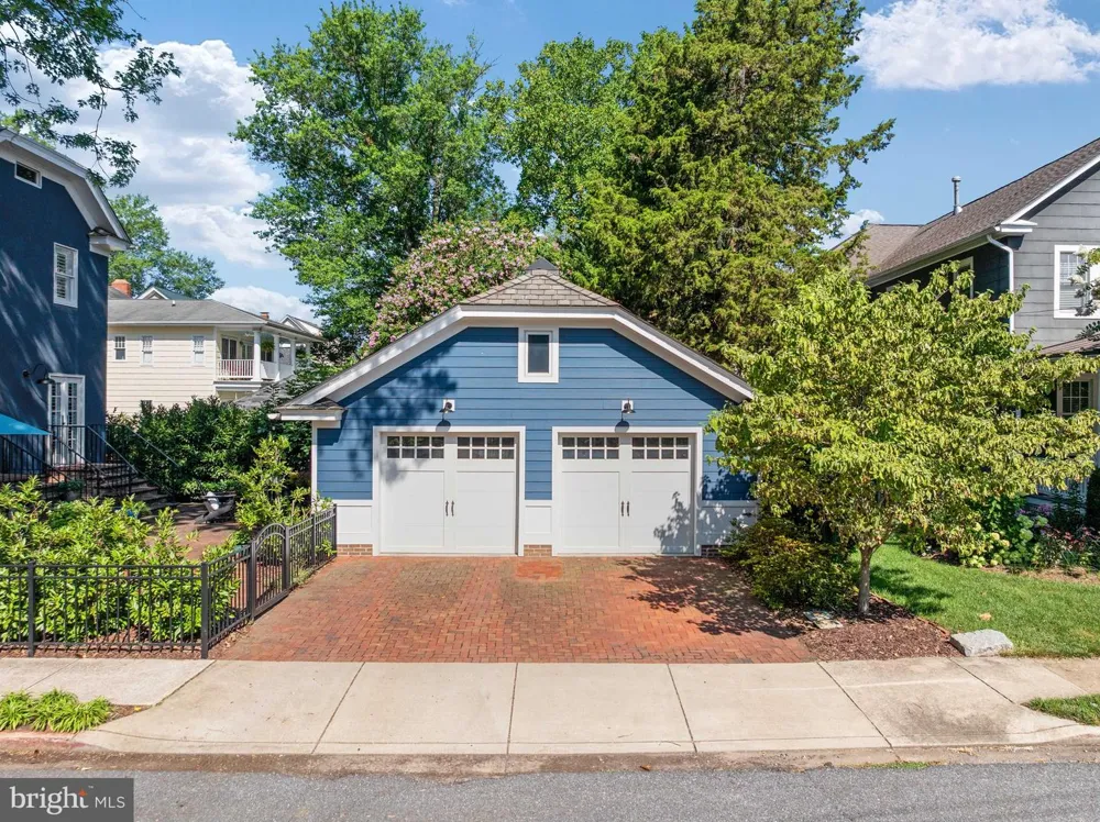 62 SOUTHGATE AVENUE Annapolis, MD 21401