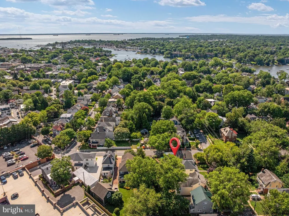 62 SOUTHGATE AVENUE Annapolis, MD 21401