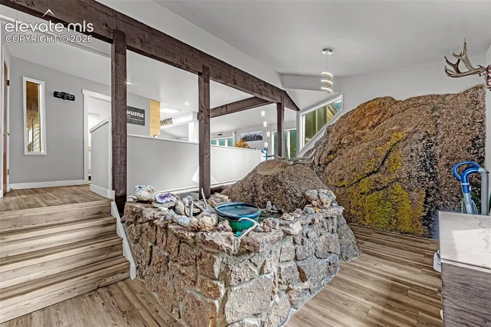 6125 Hilton Road Manitou Springs, CO 80829