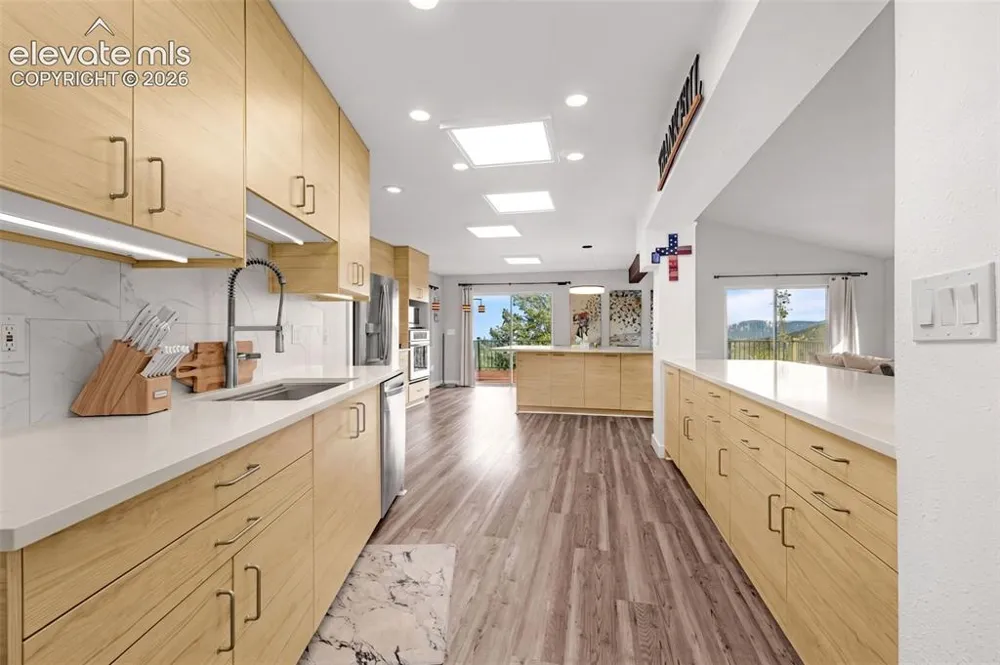 6125 Hilton Road Manitou Springs, CO 80829