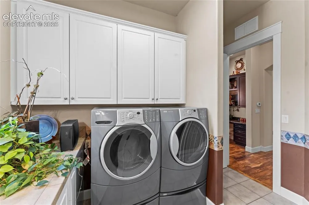 8465 Aspenglow Lane Cascade, CO 80809