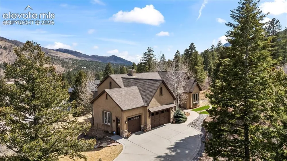 8465 Aspenglow Lane Cascade, CO 80809