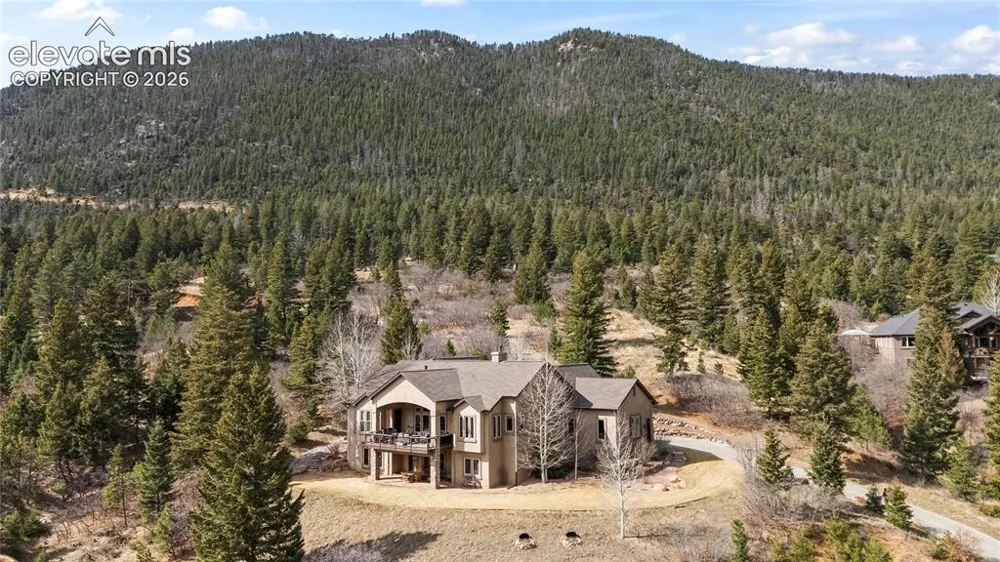 8465 Aspenglow Lane Cascade, CO 80809