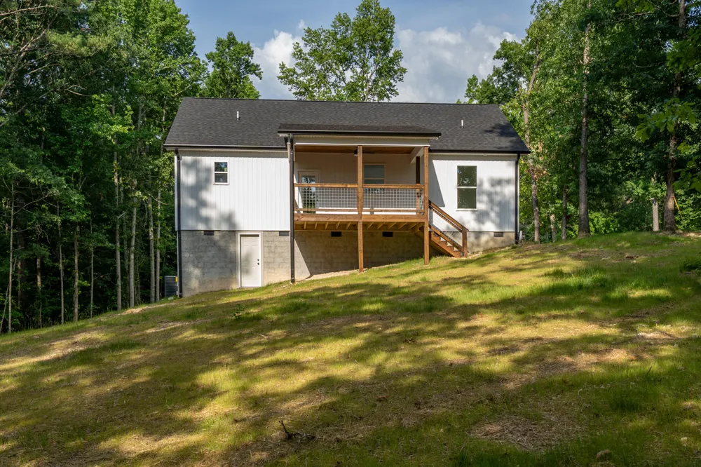 444 E Long Hollow Road Rock Spring, GA 30739