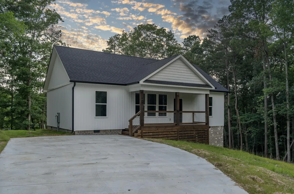 444 E Long Hollow Road Rock Spring, GA 30739