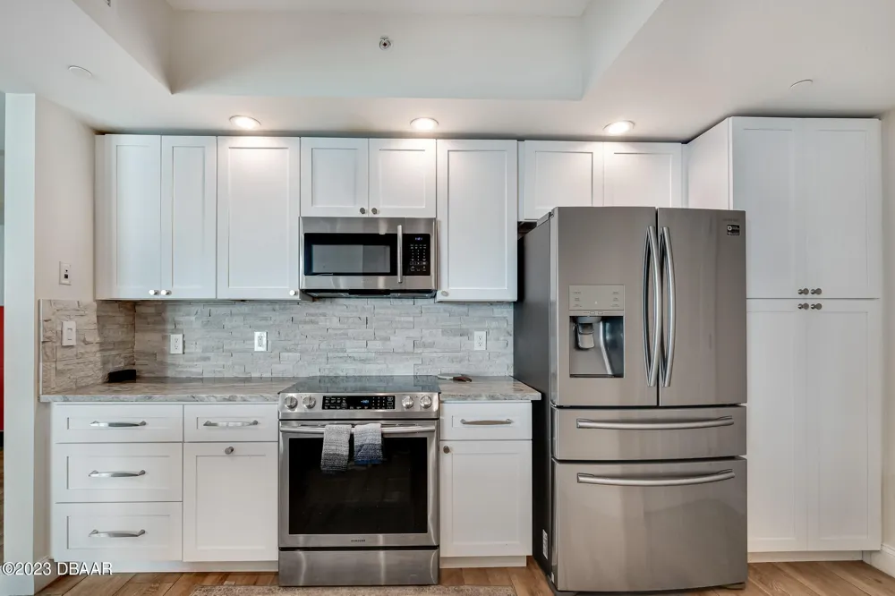 231 Riverside Drive #1006 Holly Hill, FL 32117
