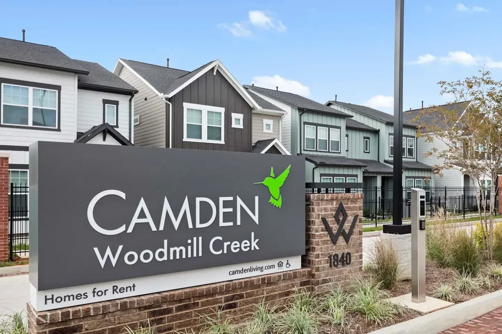 1840 Woodland Field Crossing #184 Spring, TX 77380