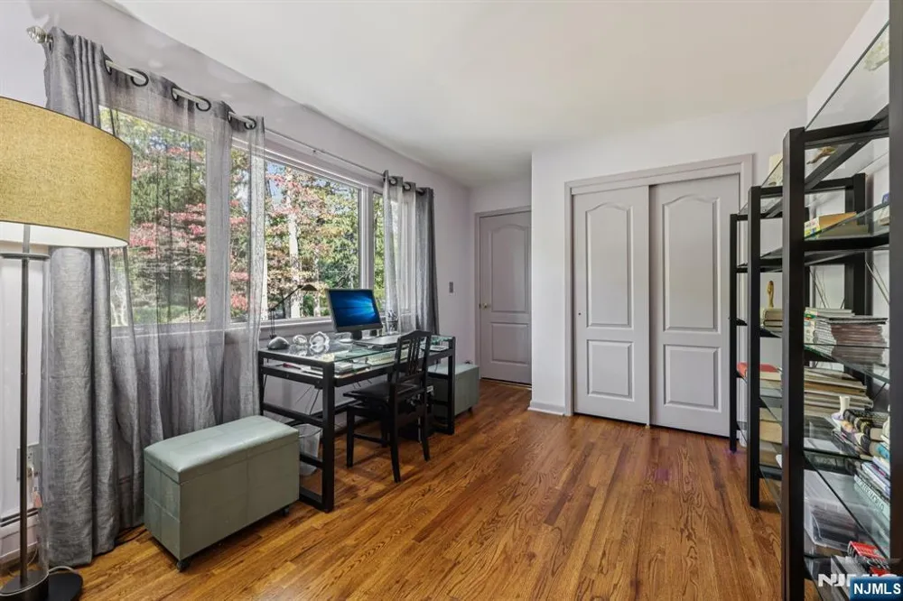 76 Church Street Alpine, NJ 07620