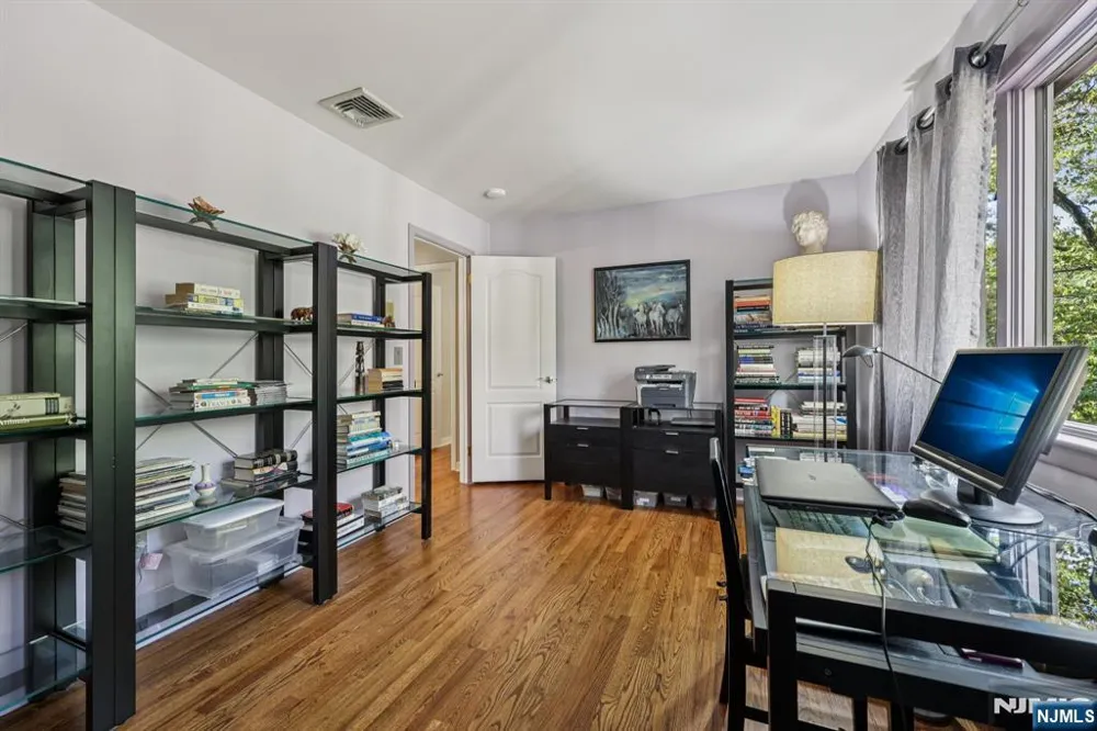 76 Church Street Alpine, NJ 07620