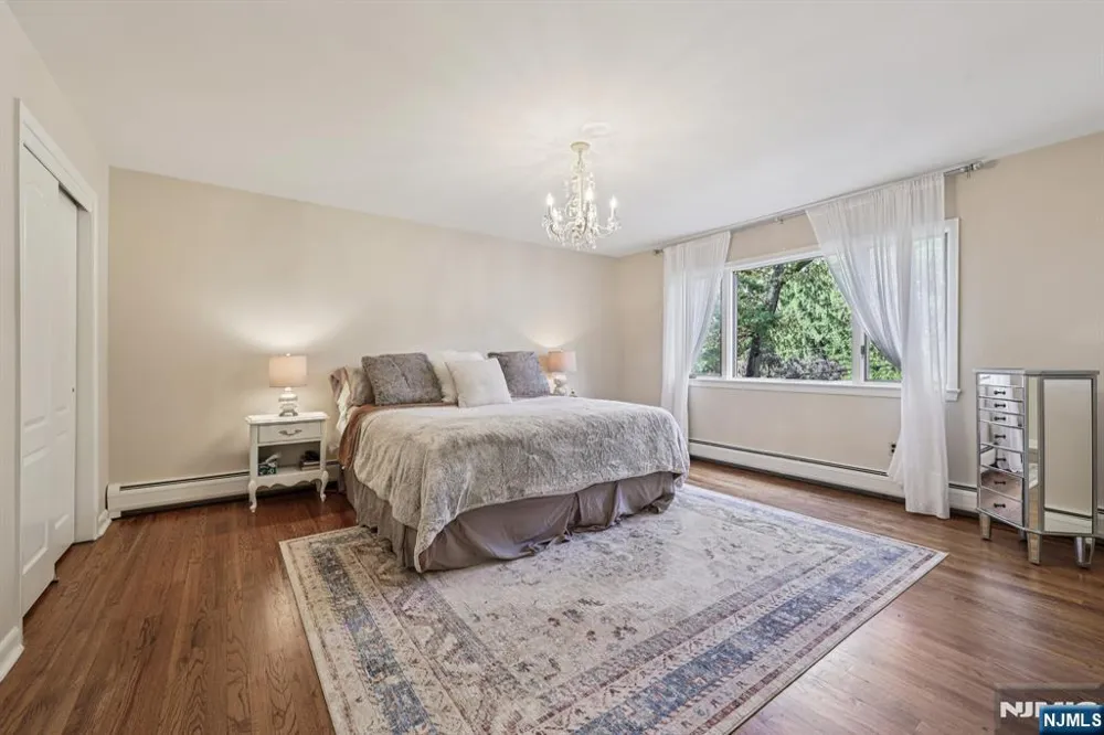 76 Church Street Alpine, NJ 07620