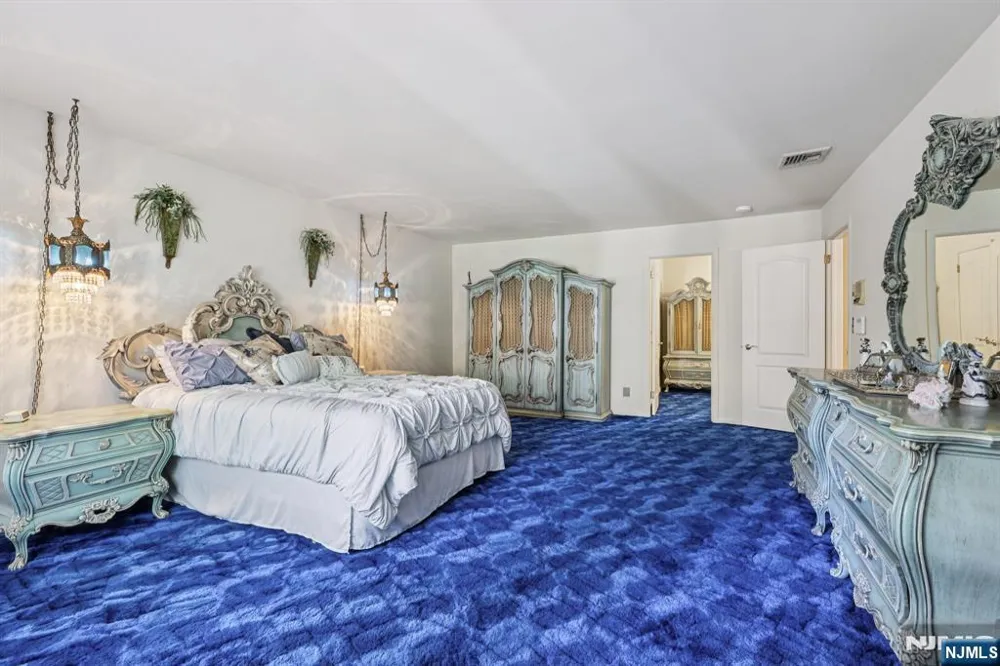 76 Church Street Alpine, NJ 07620