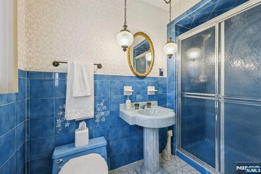 76 Church Street Alpine, NJ 07620
