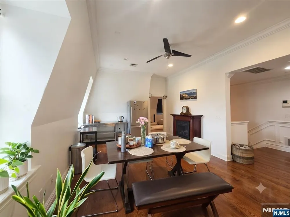 105 W 8th Street Bayonne, NJ 07002