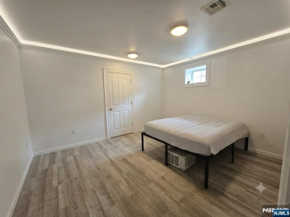 105 W 8th Street Bayonne, NJ 07002