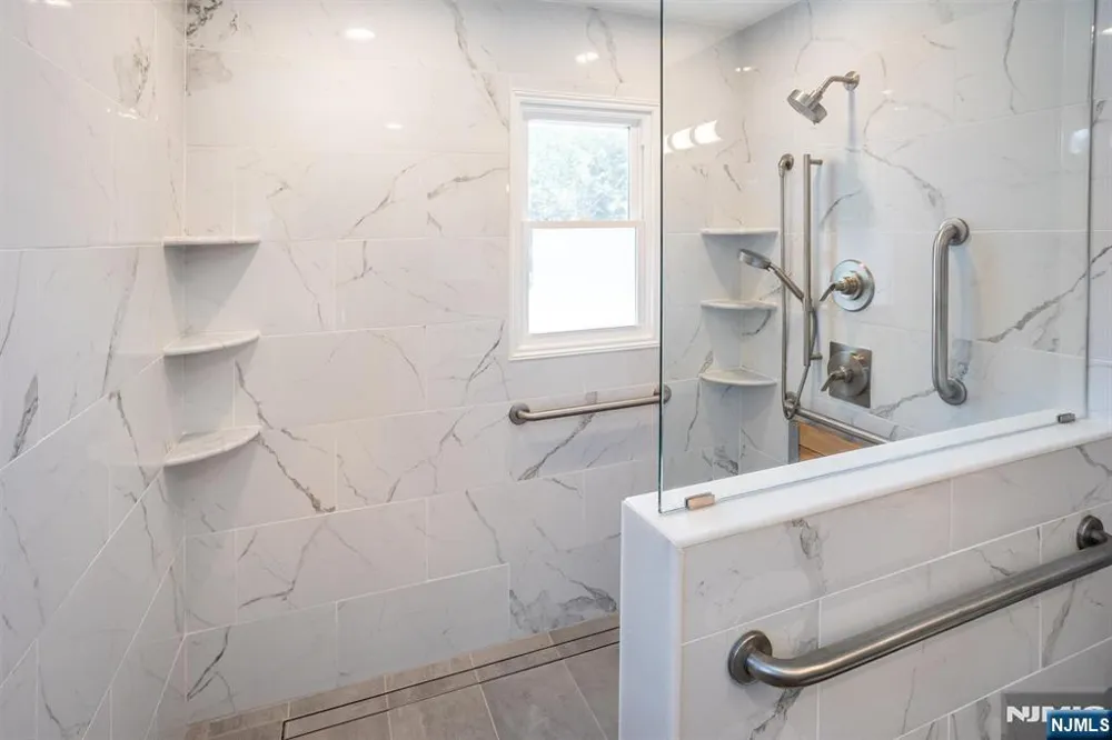 1801 Long Hill Road Long Hill, NJ 07946