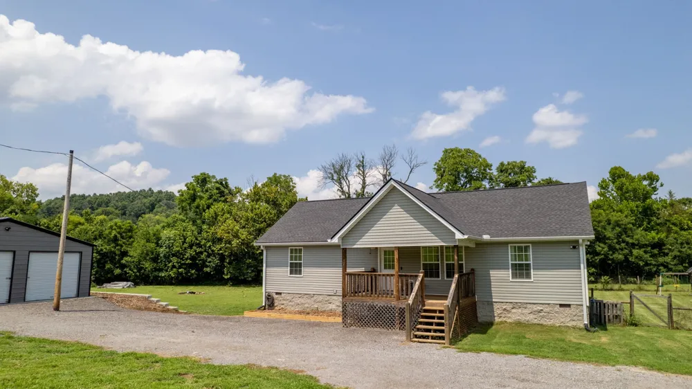 4900 Browning Branch Rd Bethpage, TN 37022