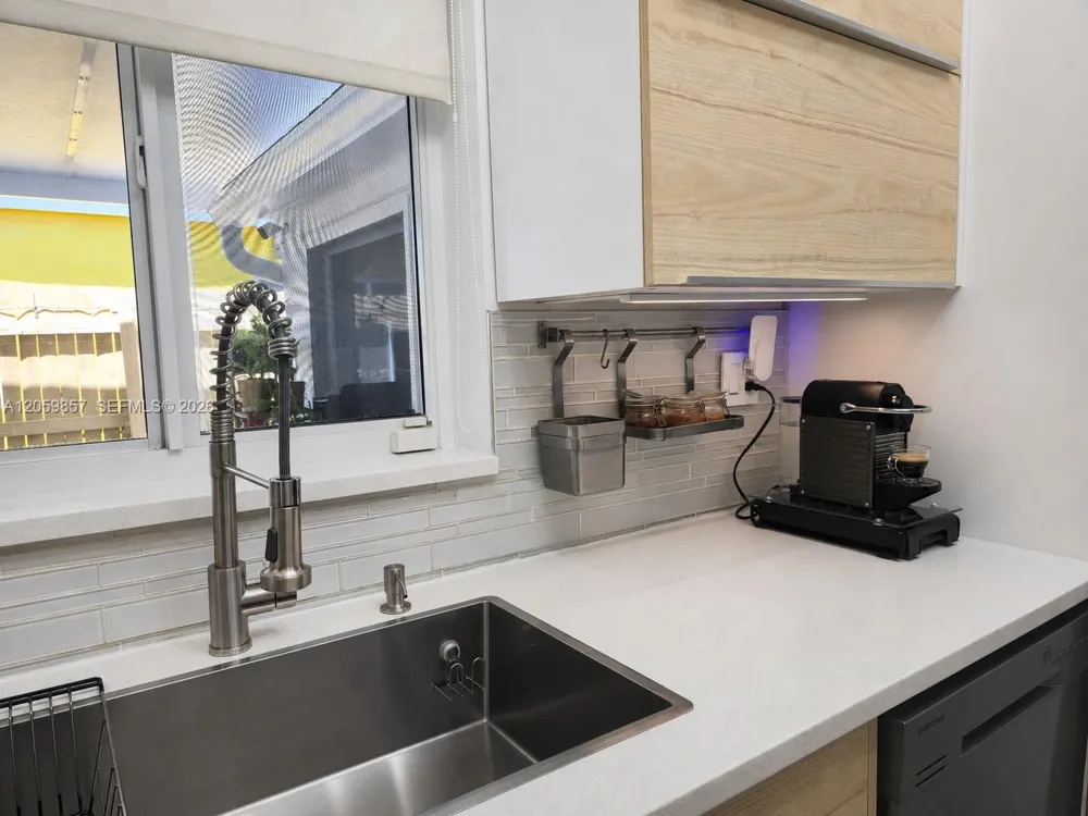 1740 NE 181st St North Miami Beach, FL 33162