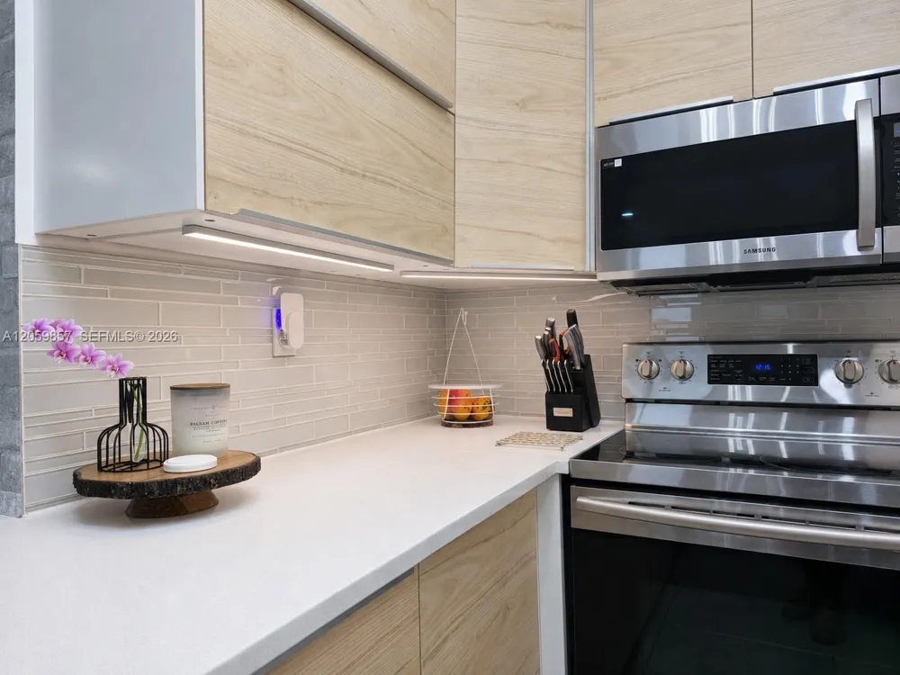 1740 NE 181st St North Miami Beach, FL 33162